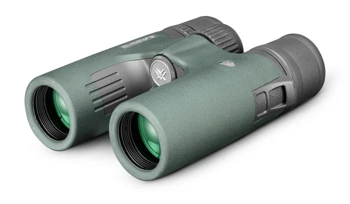 Razor ULTRA HD 8x32 Binoculars - Image 3
